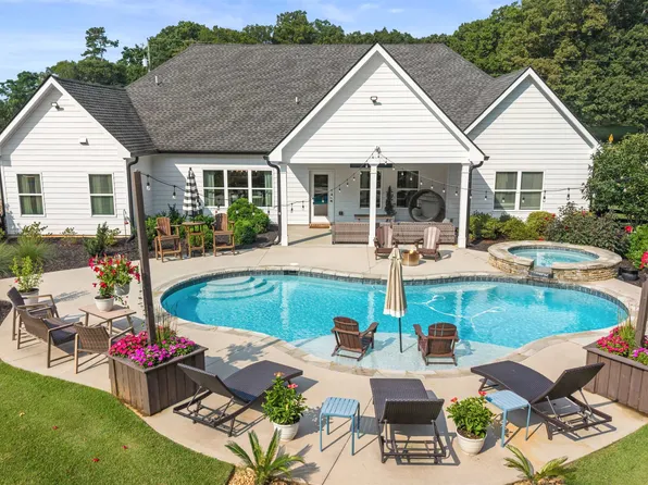 2890 Fears Rd, Madison, GA 30650