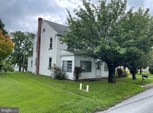 1083 Georgetown Rd, Paradise, PA 17562