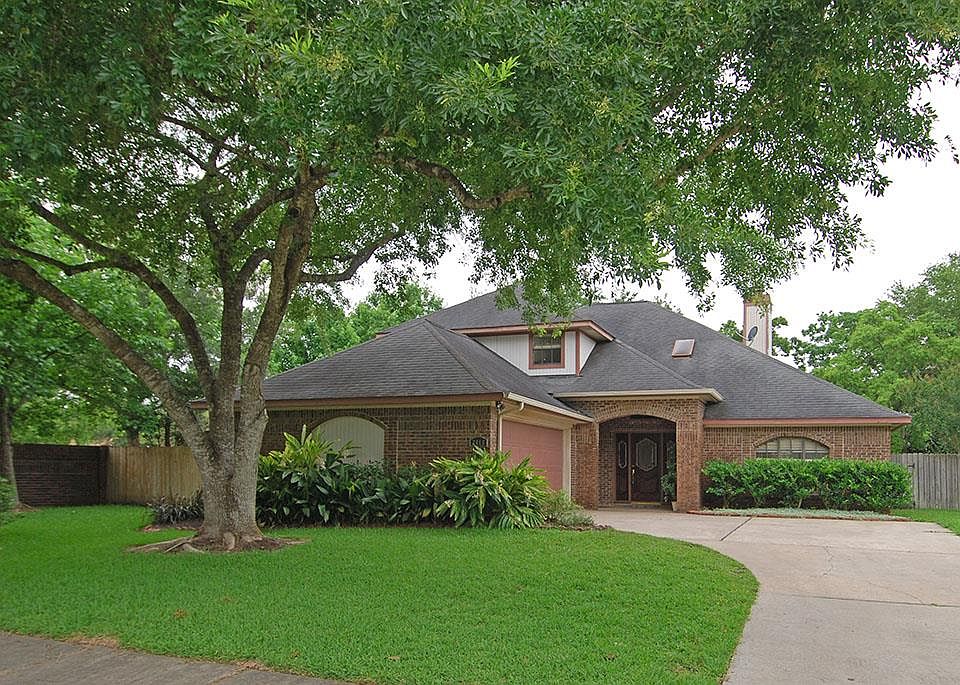 1st image of 2446 Arrowsmith Ct