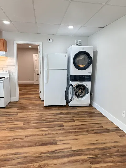 1 bed, 500 sqft, $1,050 — Photo 2