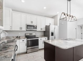 406 E Cochran Ave, Hastings, FL 32145
