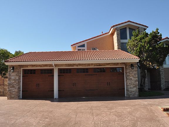 3rd image of 1083 Via La Paz