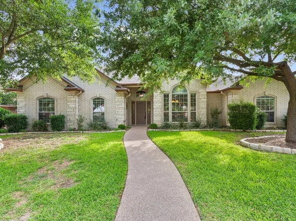 314 Canterbury Dr, Woodway, TX 76712
