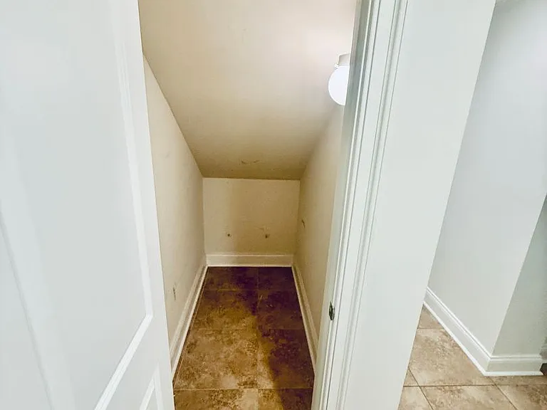 860 Vignoles Ave NE #1 — Photo 5
