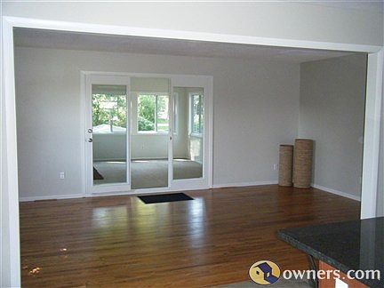 Hardwood Thoughtout