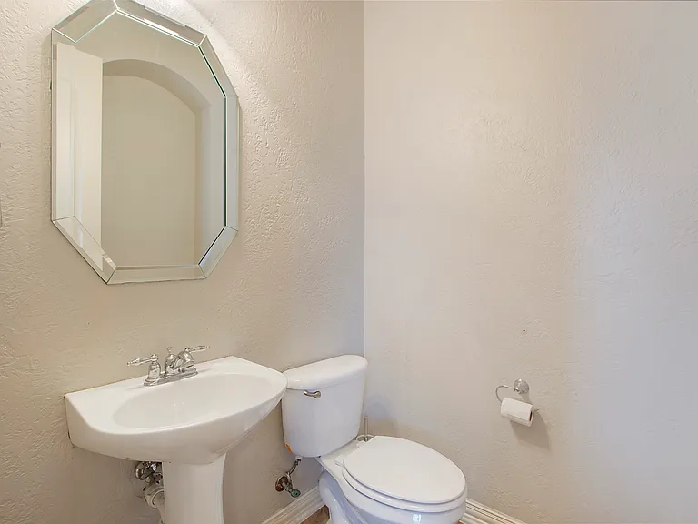 1838 Crowbridge Dr — Photo 19