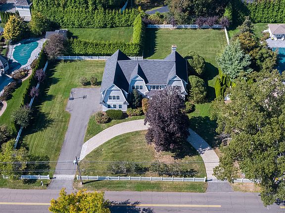 2nd image of 98 Island Avenue