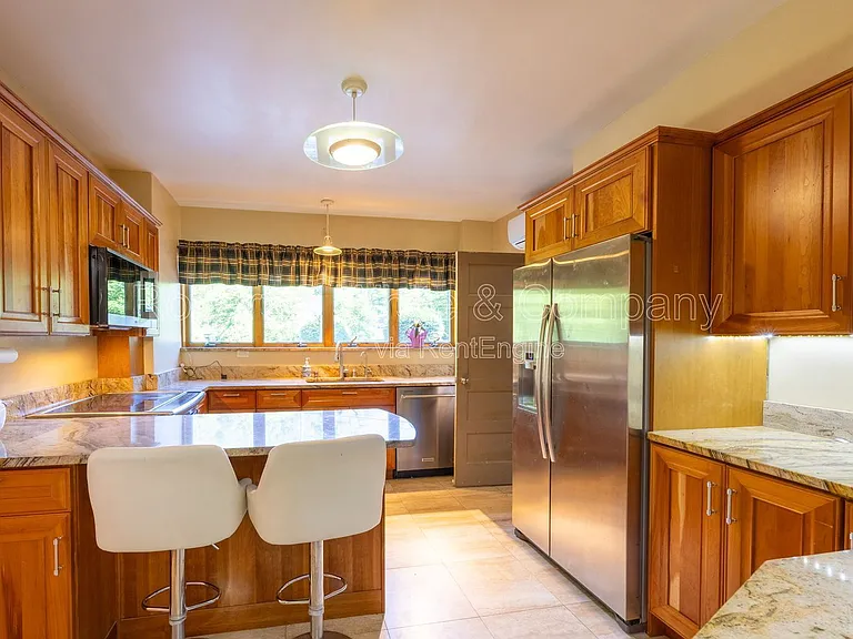 205 Jinny Hill Rd — Photo 6
