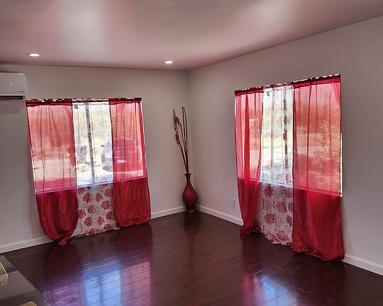 4th image of 51063-29 Palms Hwy Space 8