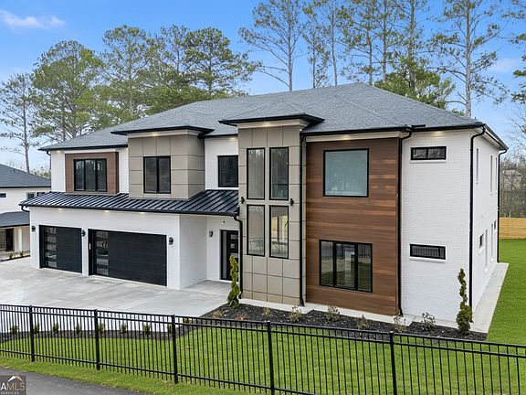 2nd image of 2695 Collins Hill Rd