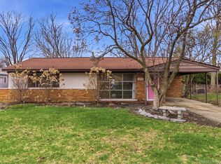 2674 Littletell Ave, West Bloomfield, MI 48324