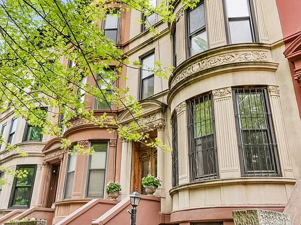 210 Jefferson Ave, Brooklyn, NY 11216