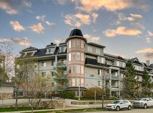 2422 W Erlton St SW #404, Calgary, AB T2S 3B6