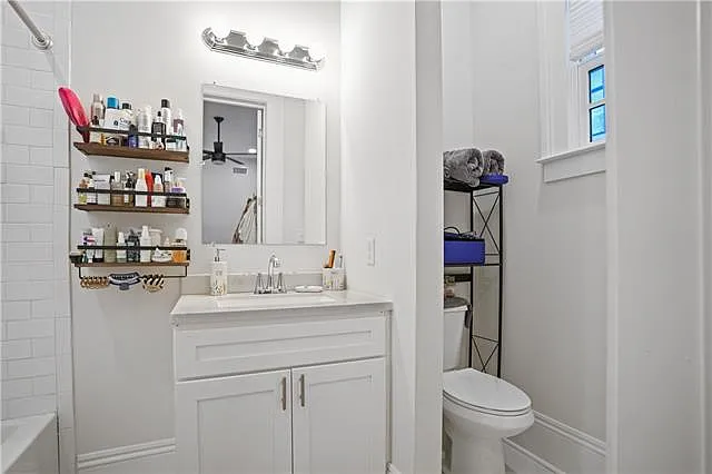 1809 Carondelet St #1809 — Photo 9