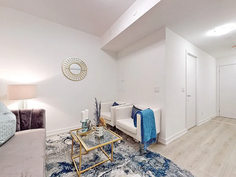 260 Finch Ave E #Townhouse 3 — Photo 21
