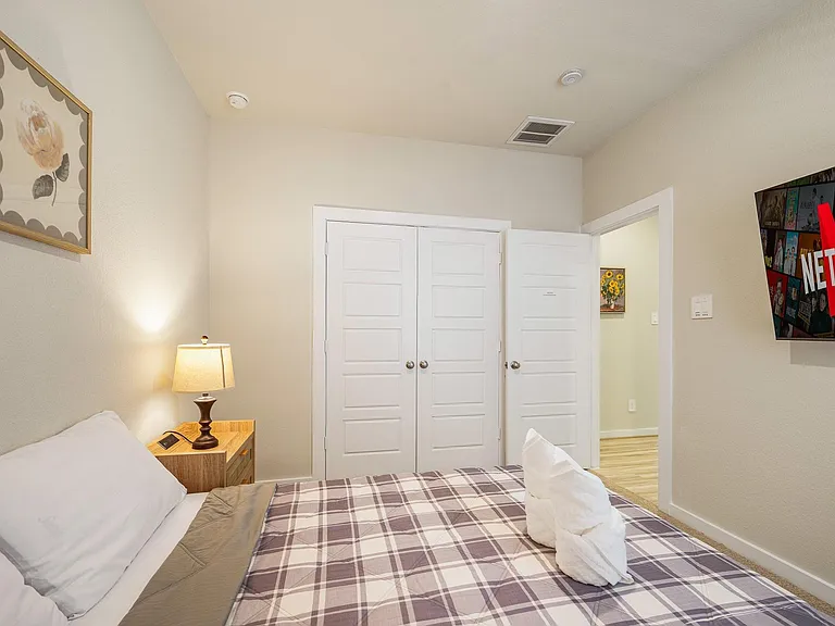 312 Willow Sage Ct — Photo 32