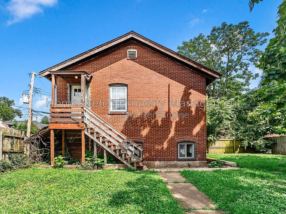 3948 S Grand Blvd