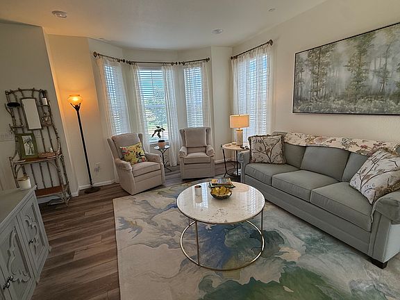 5th image of 452 Vicot Way