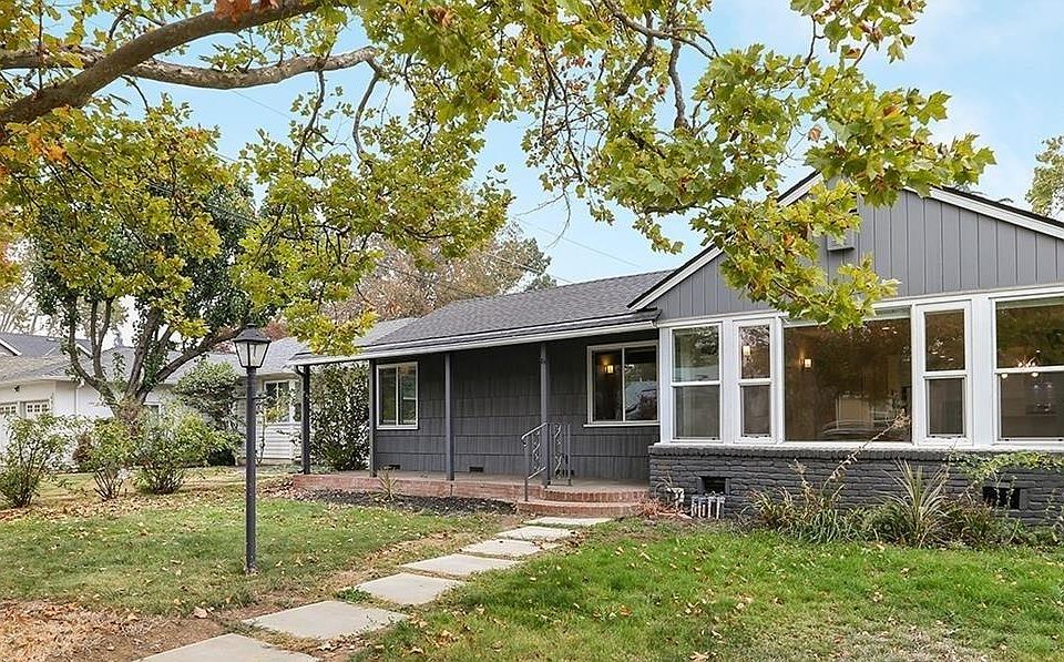 2nd image of 4912 Helen Way