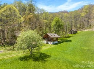 1620 S Fork Rd, Marshall, NC 28753