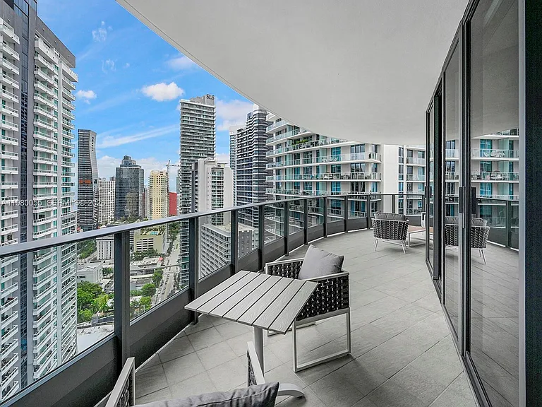 1000 Brickell Plz #3402 — Photo 37