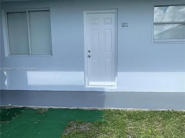 1255 W 49th Pl APT E102, Hialeah, FL 33012