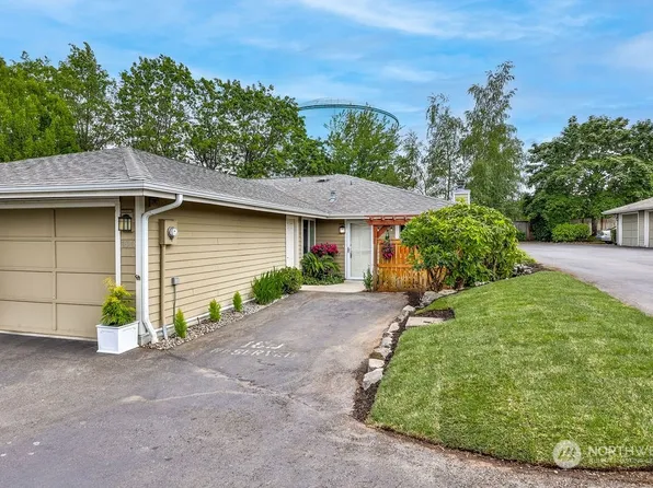 5702 N 33rd Street #18D, Tacoma, WA 98407
