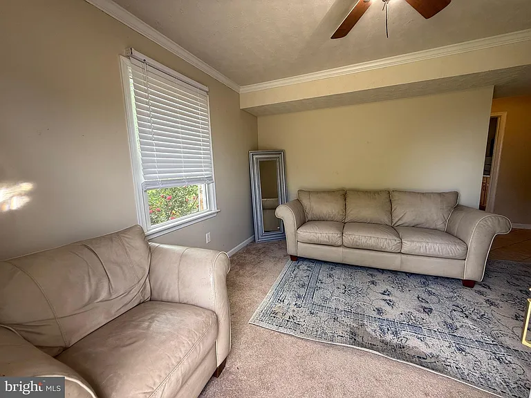 7 Patton Ln — Photo 7