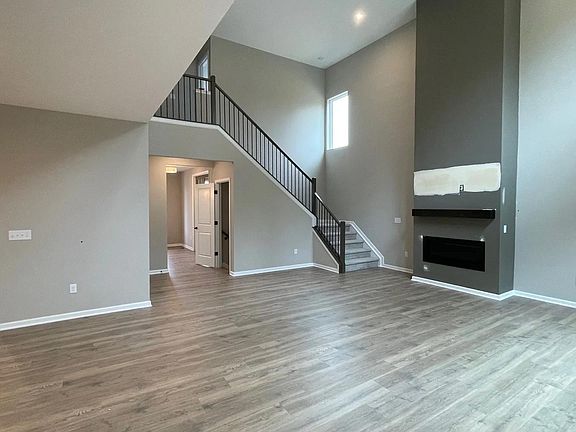 Buchanan Q family room
