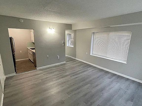 2nd image of 1307 Brush Creek Blvd APT 2E