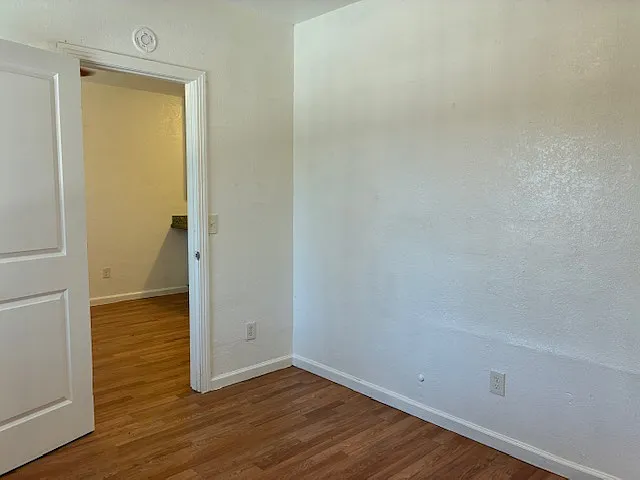202 Maple St #C — Photo 9