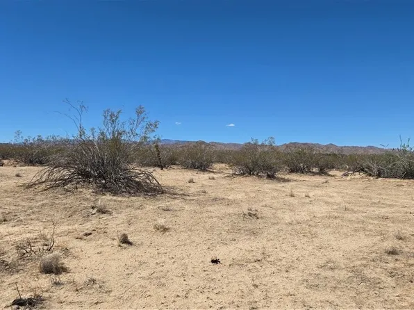 4102 Jackrabbit Rd, Landers, CA 92285