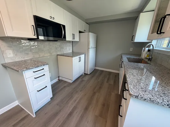 102 Maple Ave APT C, Buffalo, NY 14219