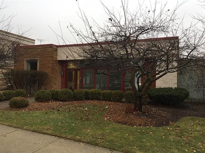 2nd image of 344 Lathrop Ave