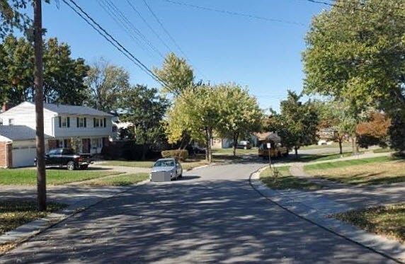 2nd image of 12143 Deerhorn Dr