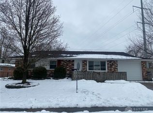 409 Brownstone Dr, Englewood, OH