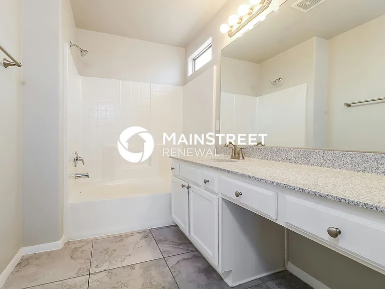 Main Bathroom