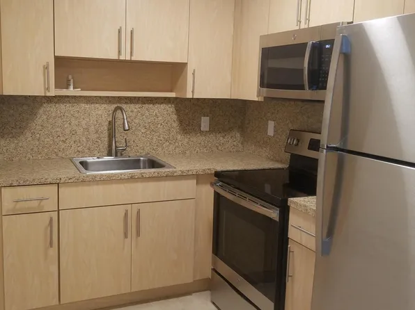 920 W Las Olas Blvd, Fort Lauderdale, FL 33312