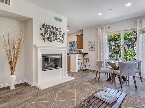 3rd image of 2655 Bellezza Dr