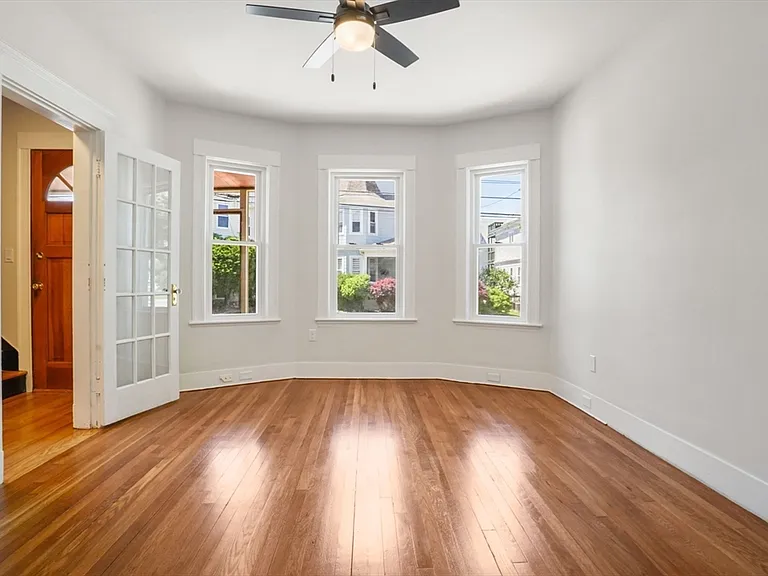 133 Winthrop St — Photo 4