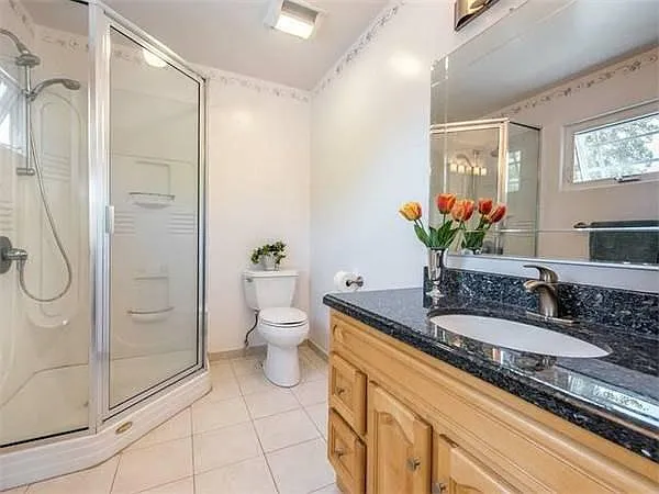 830 Seale Ave — Photo 9