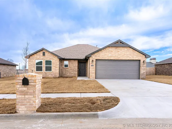 15024 S Poplar St, Glenpool, OK 74033