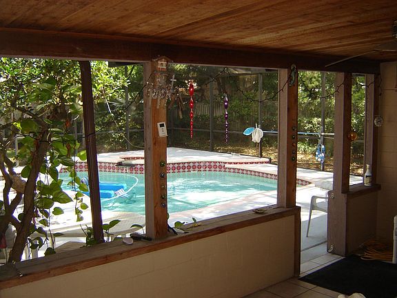2nd image of 1030 Bradford Dr
