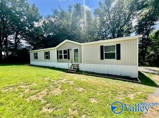 429 Argosy Rd, Arab, AL 35016