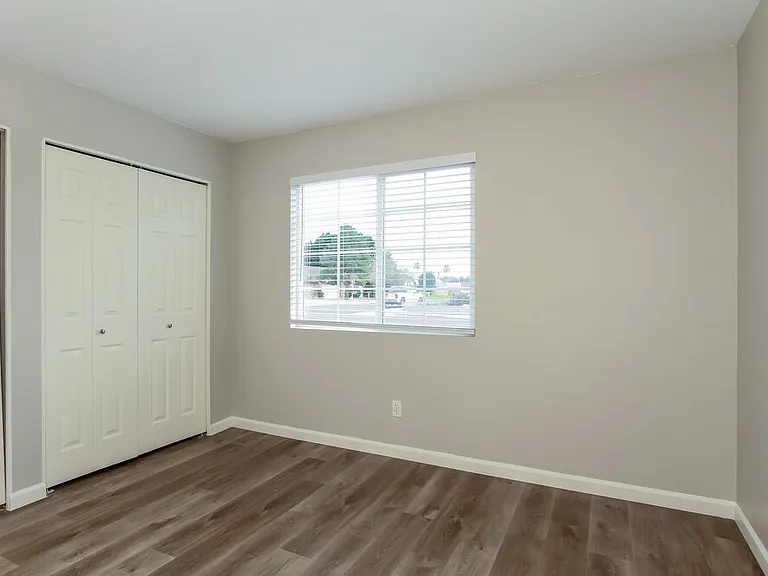 5526 W Garden Dr — Photo 11