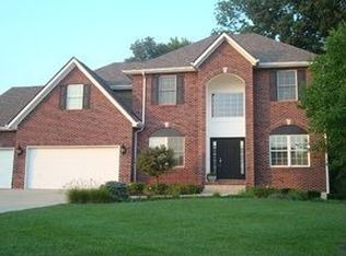 56 Red Maple Ct, Batesville, IN 47006