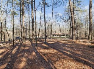5533 Hog Mountain Rd, Flowery Branch, GA 30542