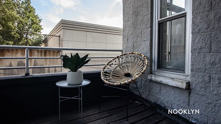 Rented by Nooklyn NYC LLC | media 35