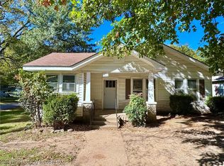 1201 N 39th St, Fort Smith, AR 72904