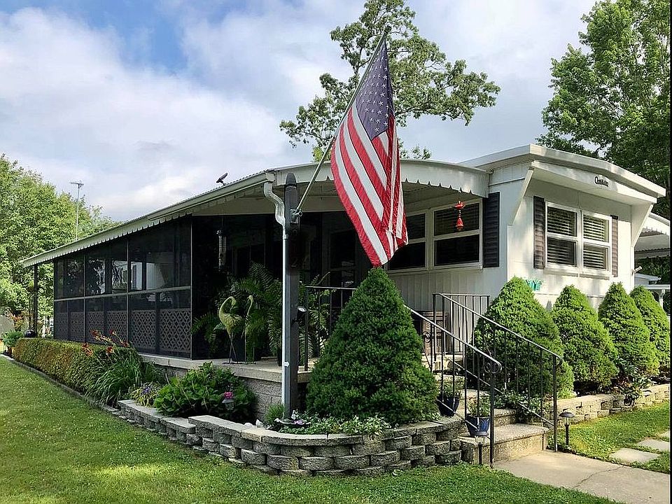 1st image of 212 Ironwood Dr